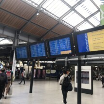 Afficheur TFT 70'' COTEP - gamme outdoor (Gare SNCF, Paris Montparnasse)