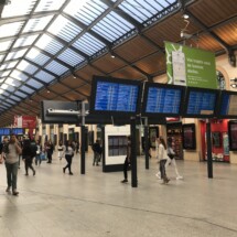 Afficheur TFT 70'' COTEP - gamme outdoor (Gare SNCF, Paris Montparnasse)