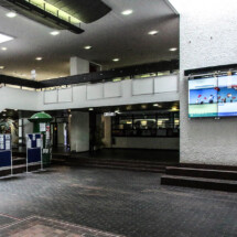 Mur d'images 9x46'' (ESSEC Business School, Campus Cergy)
